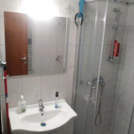 Apartma Goran * Kropa