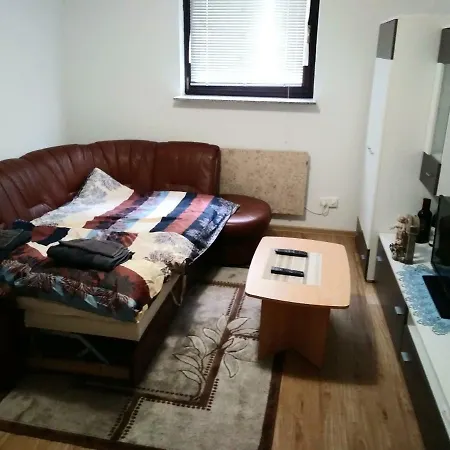 Apartma Goran *